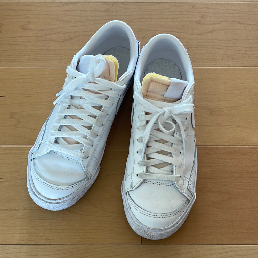 Nike blazer low platform